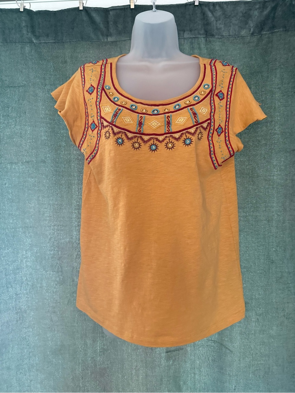 Sundance Embroidered Mustard Short-Sleeve Women’s Top -Medium